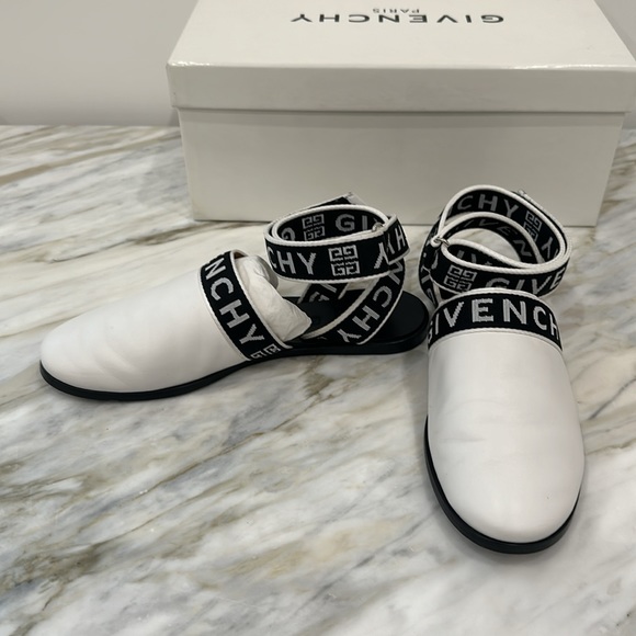 GIVENCHY STRAP MULE WHITE/BLACK 36 6 - Picture 2 of 7